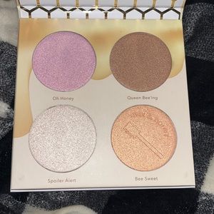 Beauty Bakery- Milk and Honey Palette